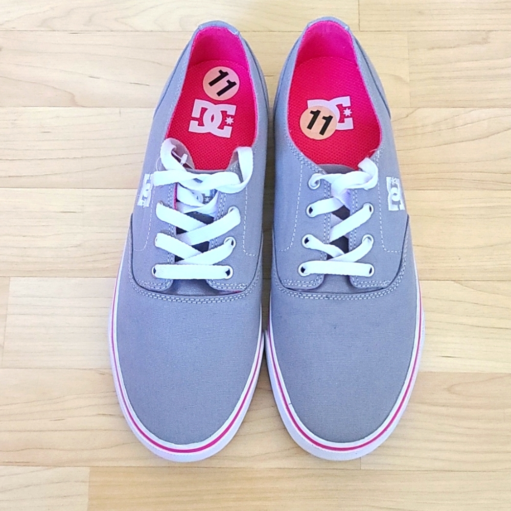 DC Women's casual Canvas Sneaker, Size 11 Gray and Pink